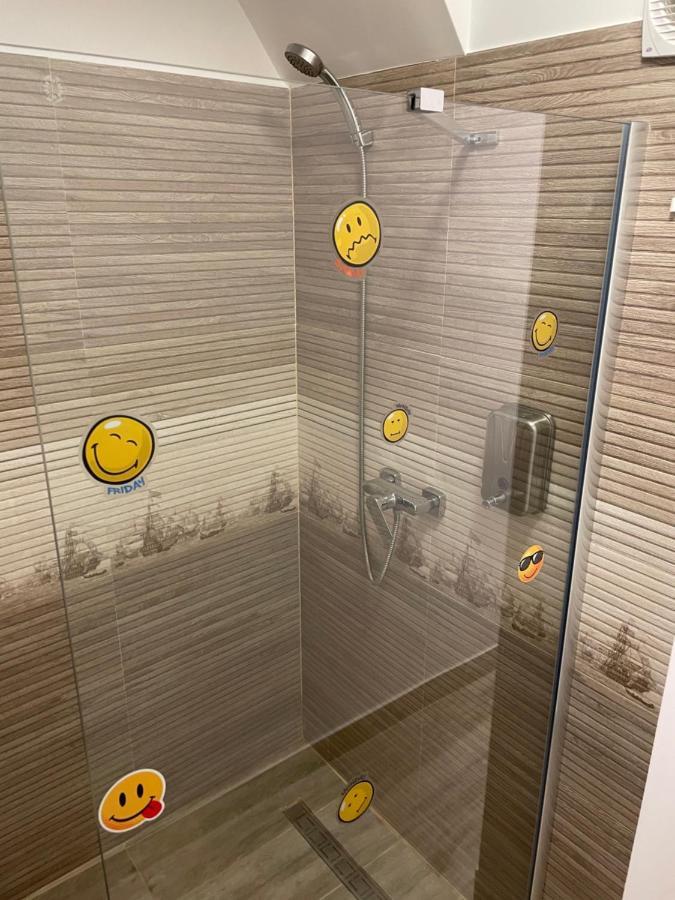 Apartament Ultracentral Modern 1 Pitesti Bagian luar foto